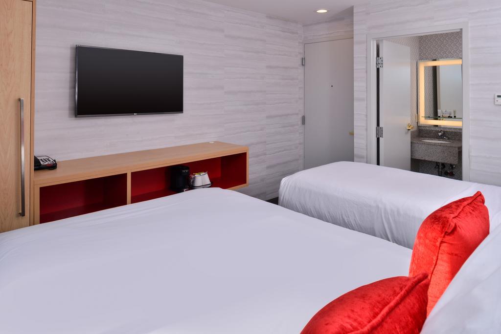 Red Lion Inn And Suites Brooklyn New York Extérieur photo