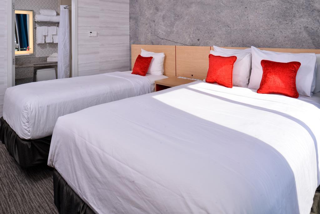 Red Lion Inn And Suites Brooklyn New York Extérieur photo