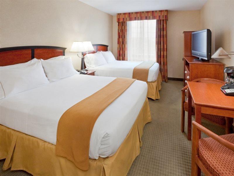 Red Lion Inn And Suites Brooklyn New York Extérieur photo