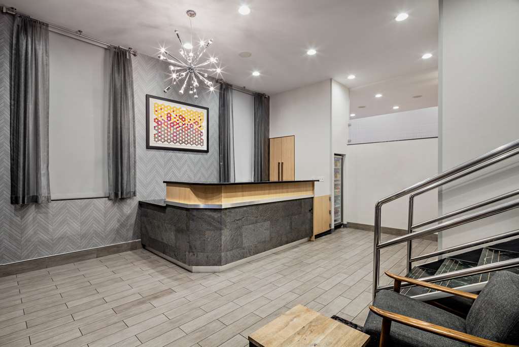 Red Lion Inn And Suites Brooklyn New York Extérieur photo