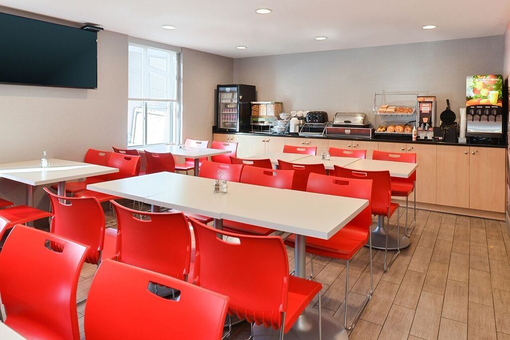Red Lion Inn And Suites Brooklyn New York Extérieur photo